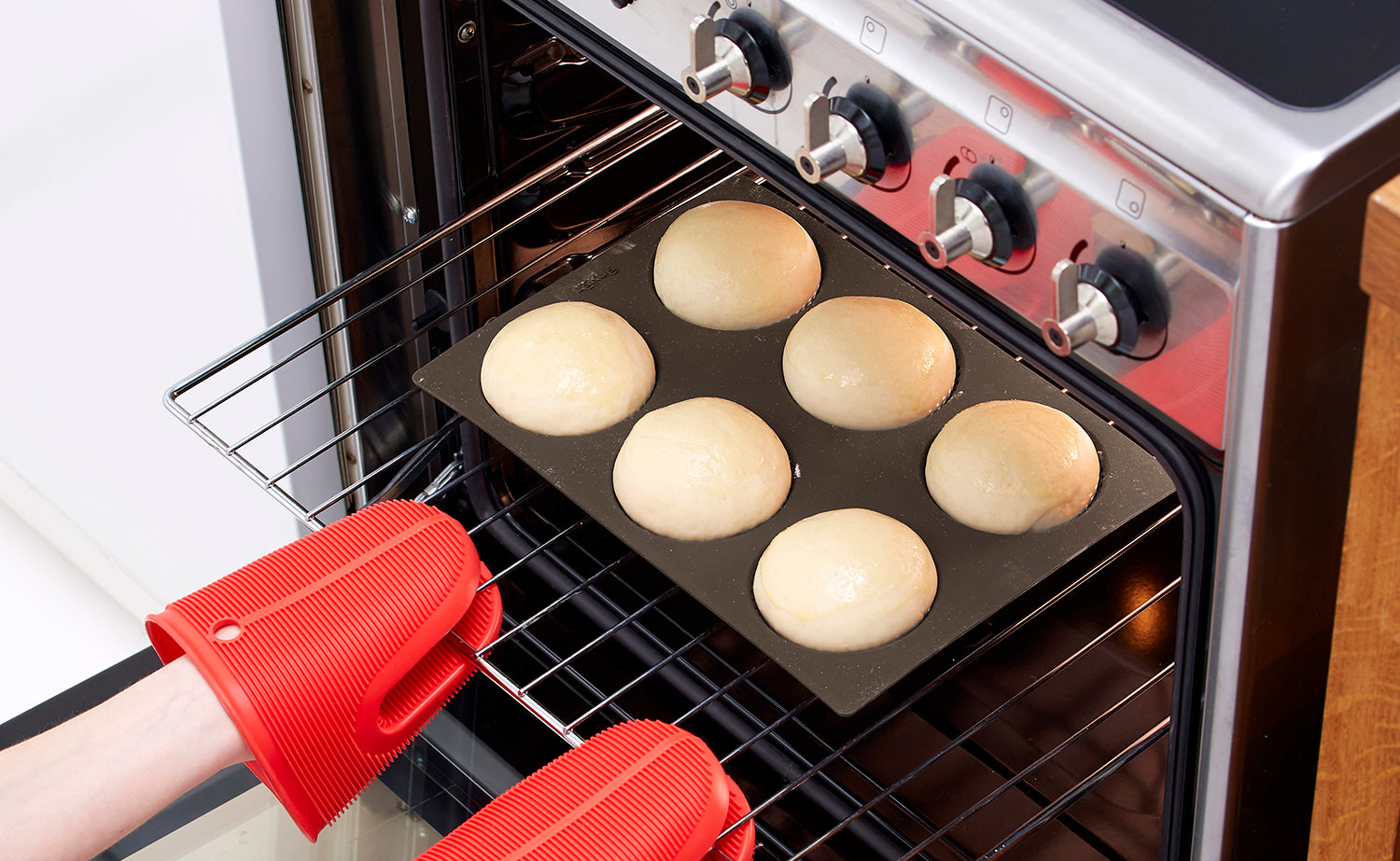 Lekue Silicone Perforated Bread Roll Pan, Brown
