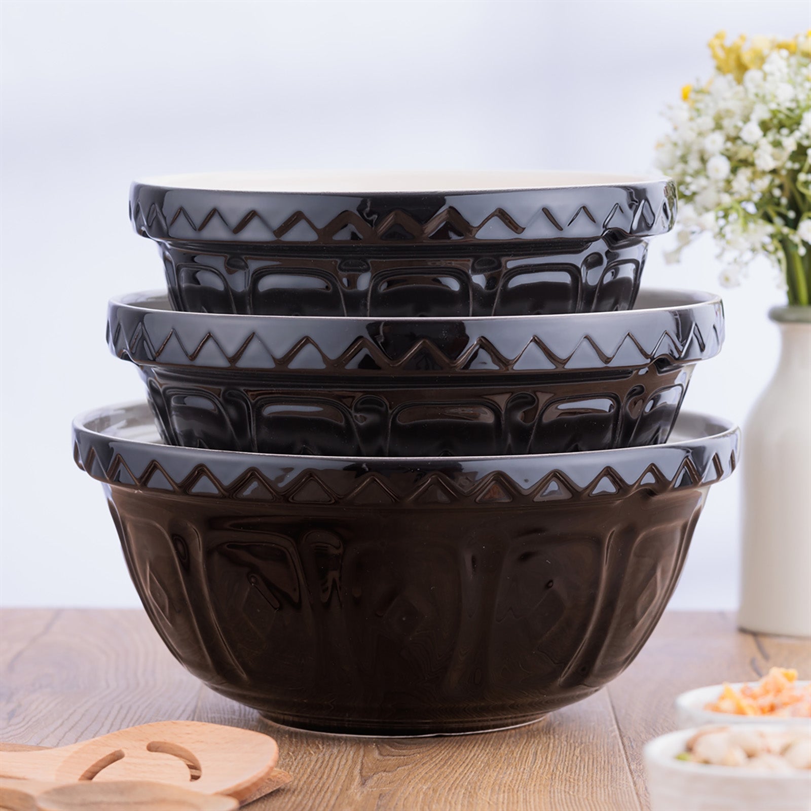 Mason Cash Color Mix Black Size 24 Mixing Bowl, 2.15 Quart