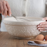 Mason Cash Deck The Halls Size 18 Cream Mixing Bowl, 2.85 Quart