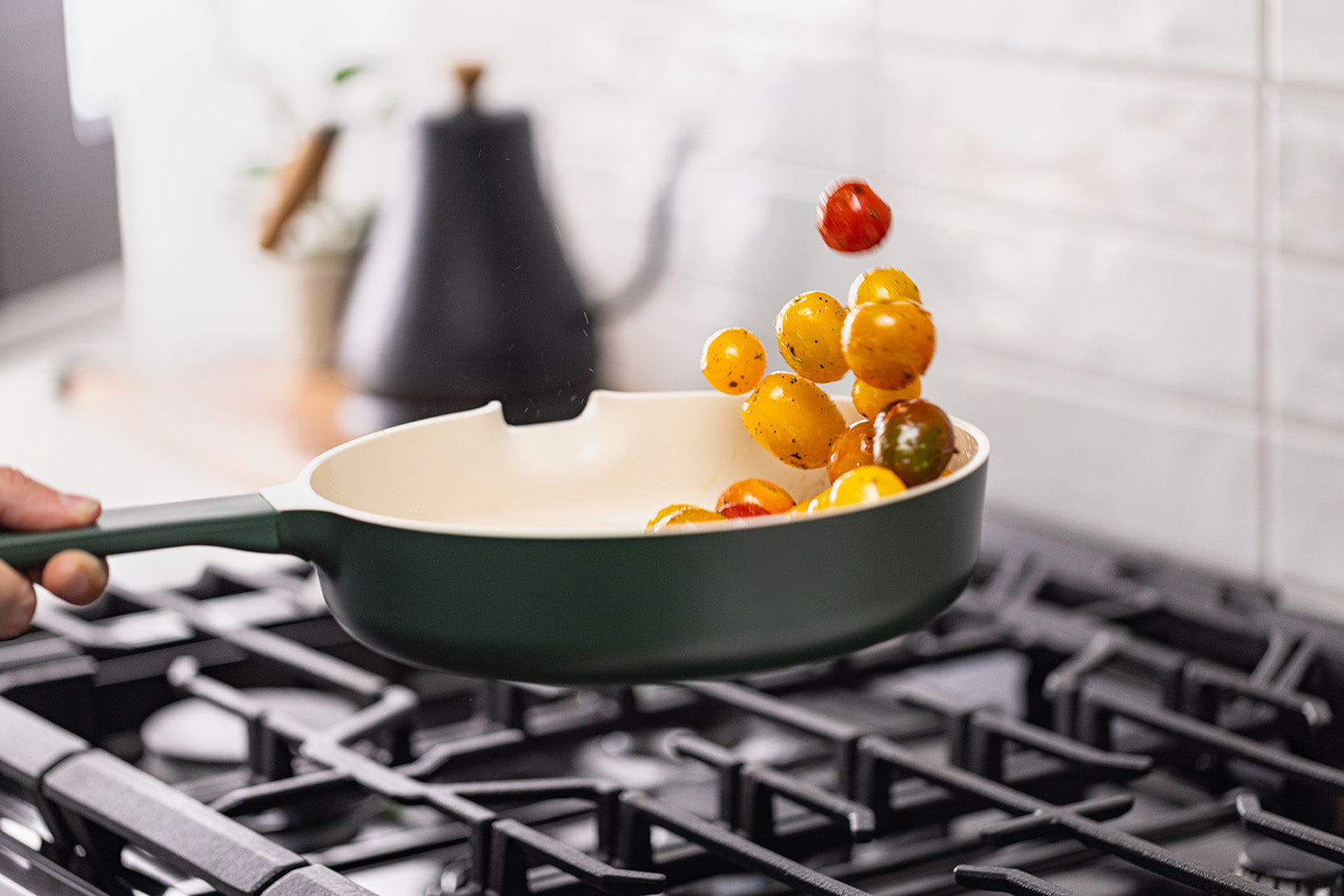 Alva Neat 5-Piece Ceramic Nonstick Stackable Cookware Set, Induction & Oven Safe, Green