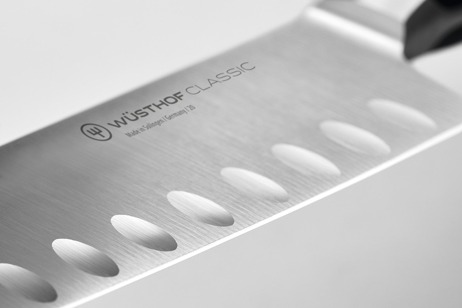 Wusthof Classic 9 Inch Hollow Edge Carving Knife