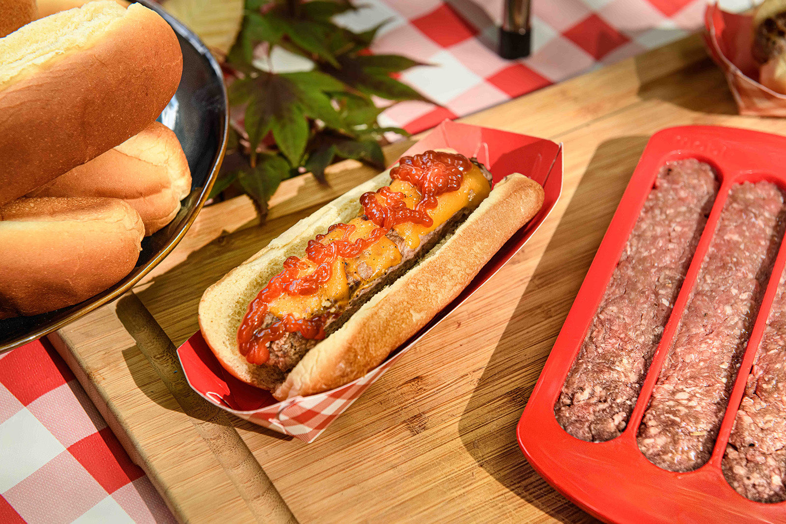 Mobi Hot Dog Shaped Hamburger Mold
