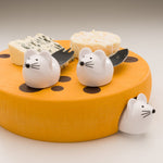 Mobi Mouse House Cheese Wheel Server Board with 3 Mice Cheese Knife Tools