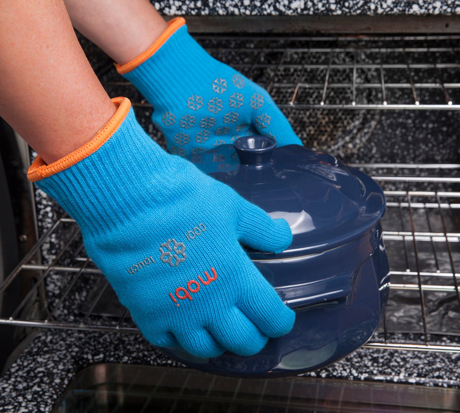 Mobi Cool Touch Heat Resistant Oven Gloves, 1 Pair, Gray