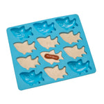 Mobi 12 Shark Bites 2.0 Silicone Snack Mold, Little Pigs in Blankets