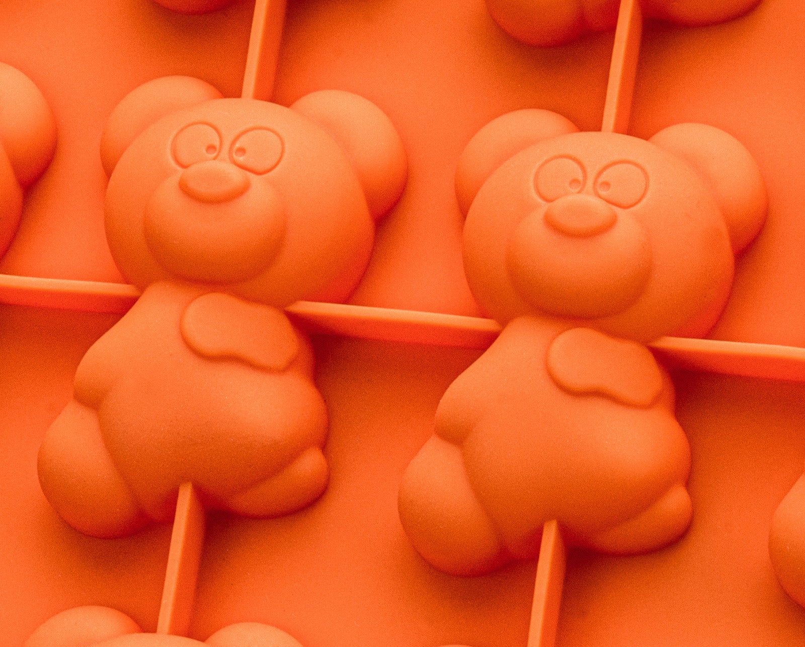 Mobi 12 Pigs in a Blanket Silicone Snack Mold, Bear Butts