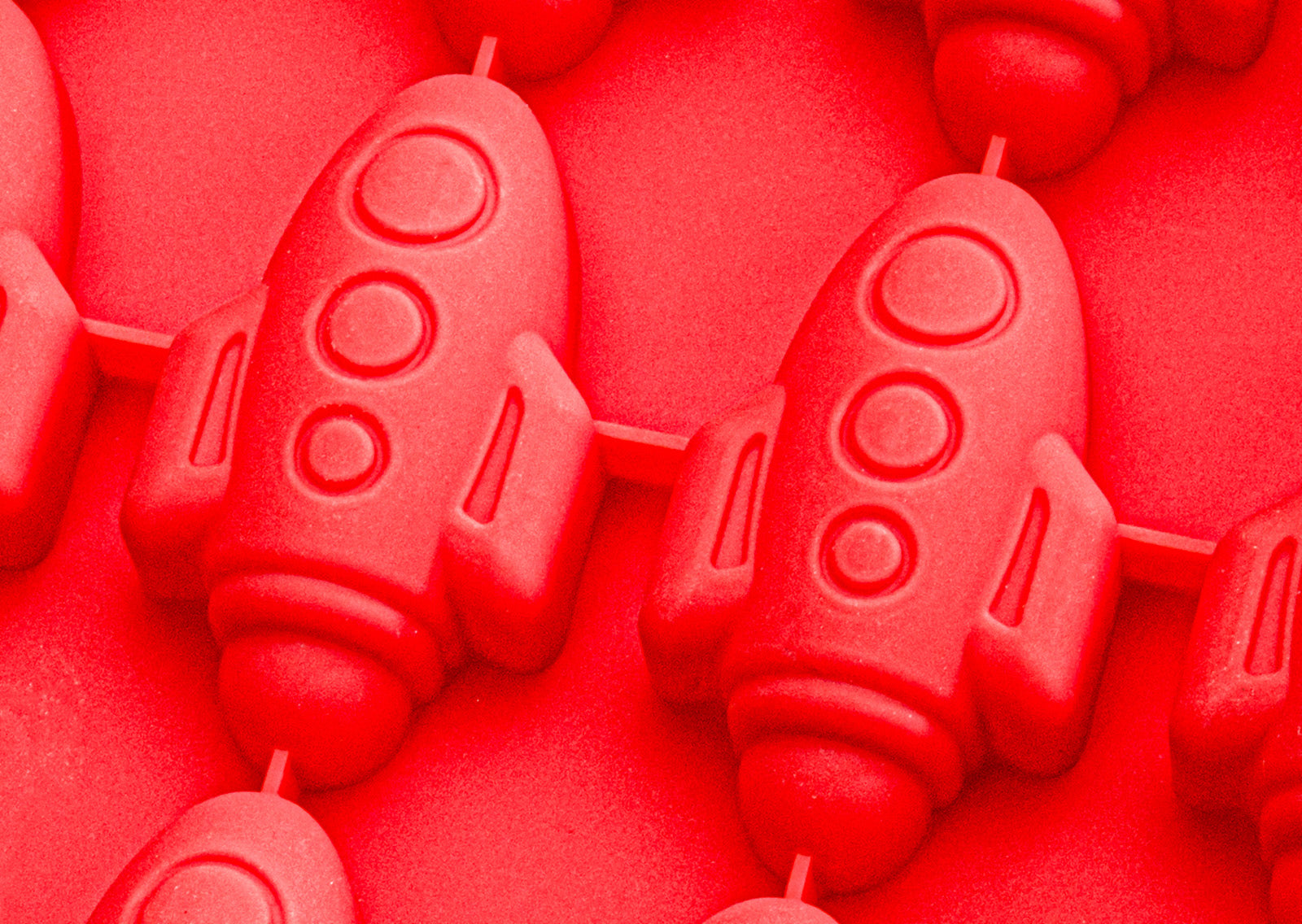 Mobi 12 Pigs in a Blanket Silicone Snack Mold, Mini Rocket Dogs