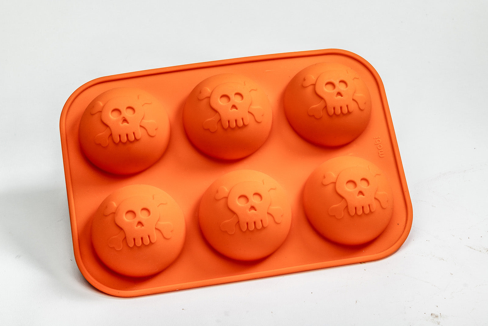 Mobi Hot Chocolate Silicone Cocoa Bombs Molds, Halloween Skull