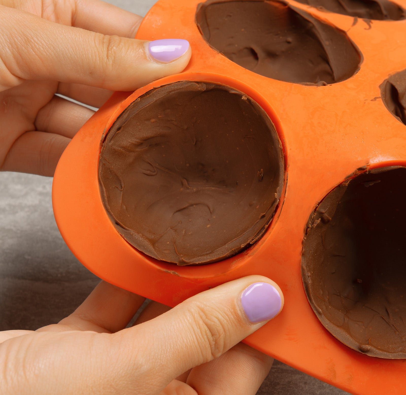 Mobi Hot Chocolate Silicone Cocoa Bombs Molds, Halloween Skull