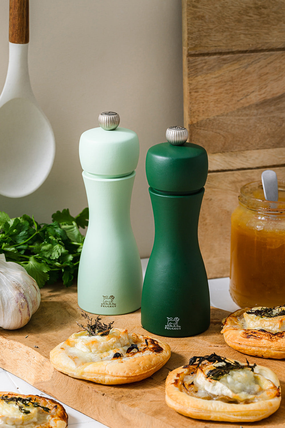 Peugeot Tahiti Duo 6 Inch Salt & Pepper Mill Set, Green Tones