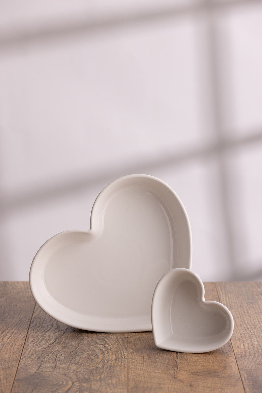 Mason Cash Rustic Charm Heart Oven Dish, 11" Stoneware Baking Dish with Embossed Design