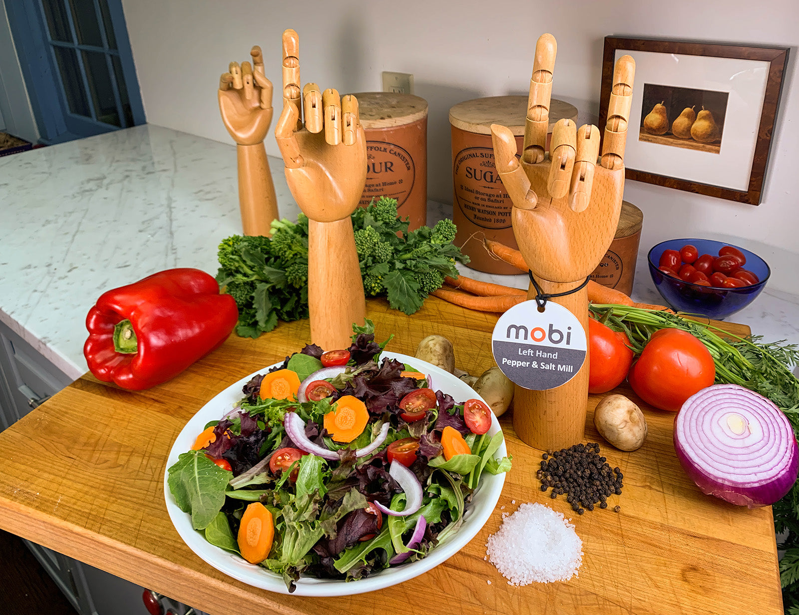 Mobi Handy Hand Shaped Salt and Pepper Mill, Left Hand