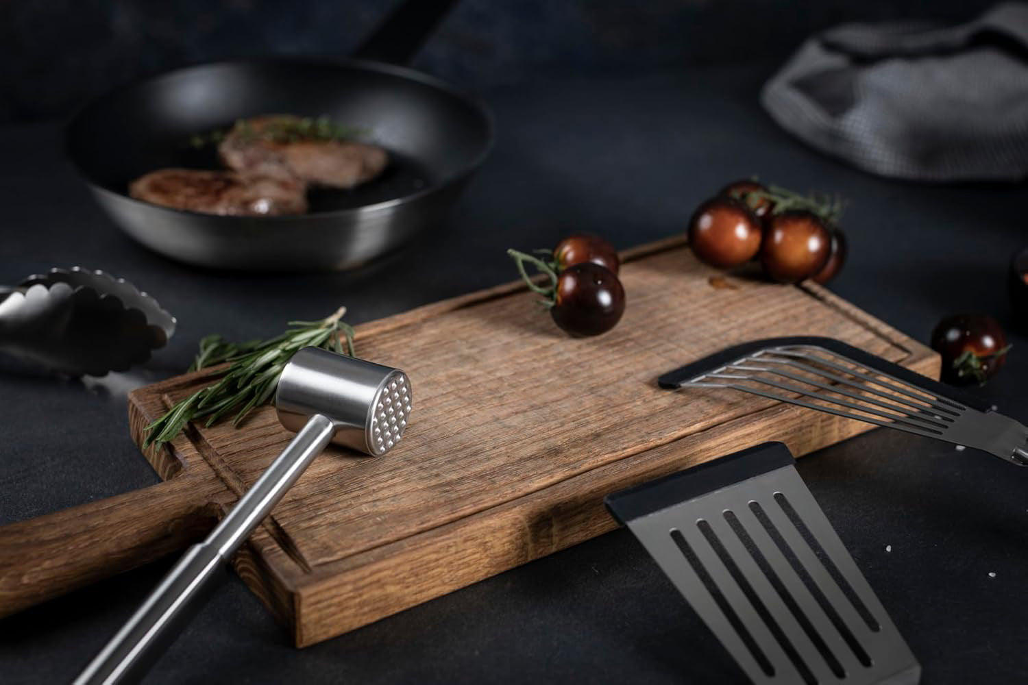 Kuhn Rikon Essential Soft Edge Turner Spatula with Flexible Silicone Blade