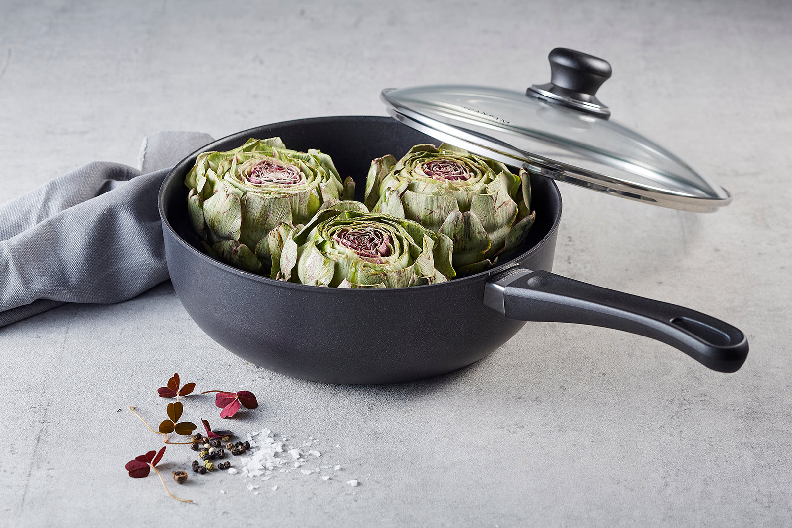 Scanpan Classic 10.25 Inch Deep Saute Pan w/Lid, 4 Quart Capacity