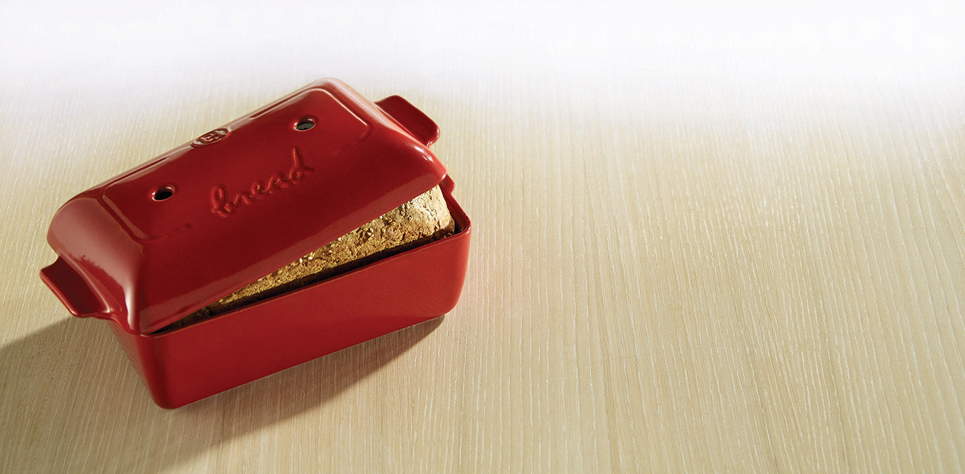 Emile Henry Bread Loaf Baker With Lid