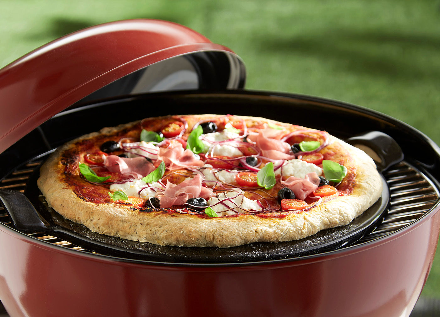 Emile Henry Made in France 14.5-Inch Flame Top Pizza Stone, Burgundy Red