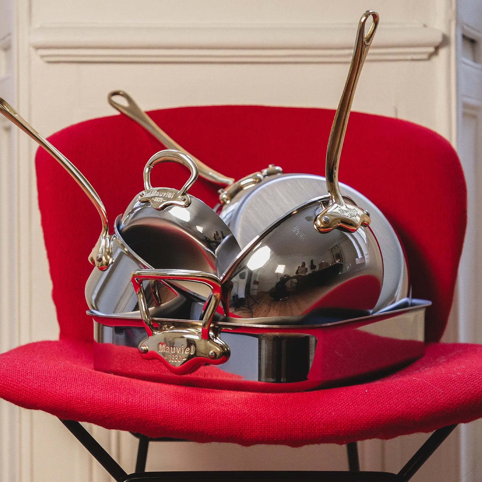 Mauviel M'Cook B 5-Ply Stainless Steel Sauce Pan With Lid and Brass Handle, 1.8-qt