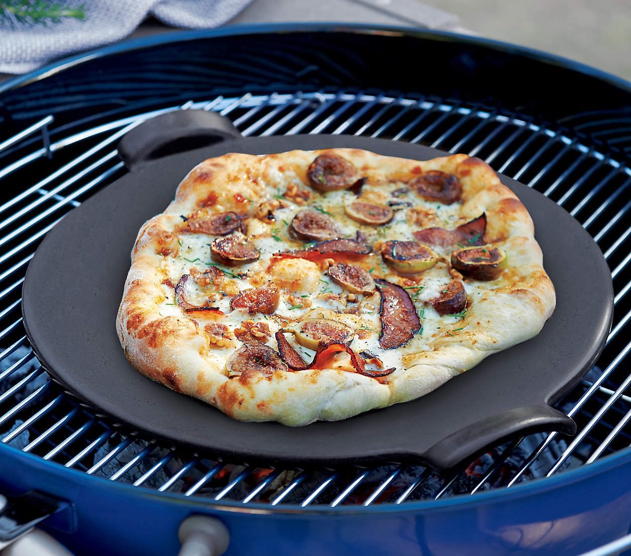 Emile Henry Made In France Flame Individual Pizza Stone, 10 Inch, Figue