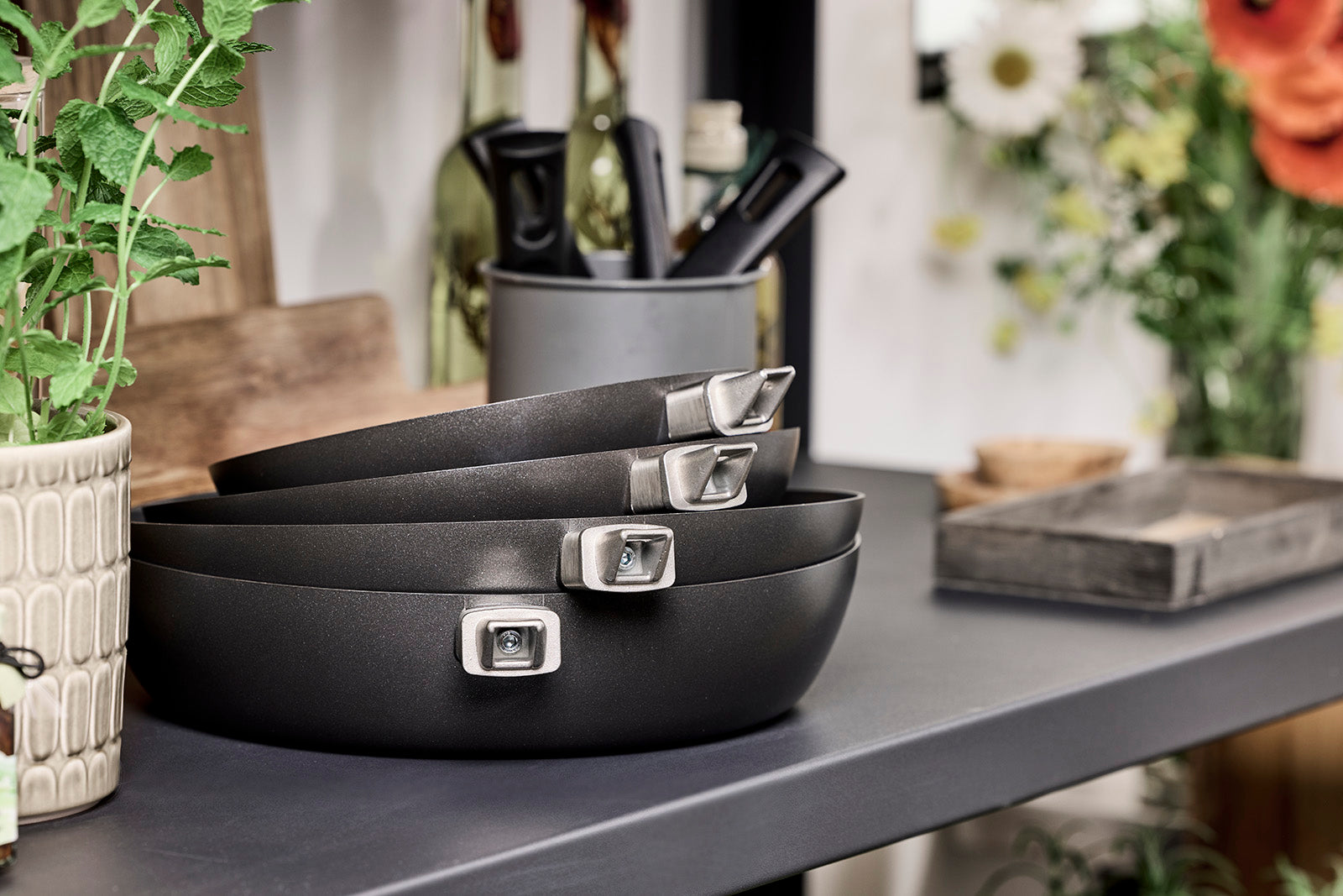 Scanpan Urban 8-Inch Nonstick Fry Pan with Detachable Handle