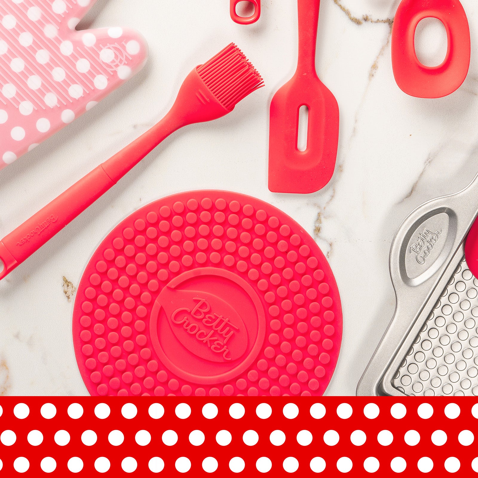 Betty Crocker Silicone 7 x 7 Inch Trivet, Red