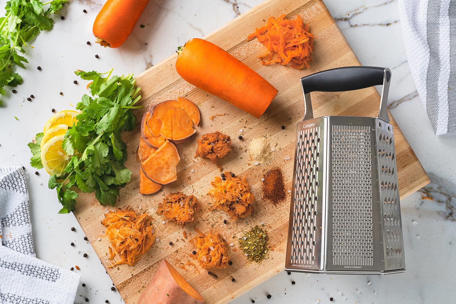 Cuisipro 6 Sided Boxed Grater With Bonus Ginger Grater