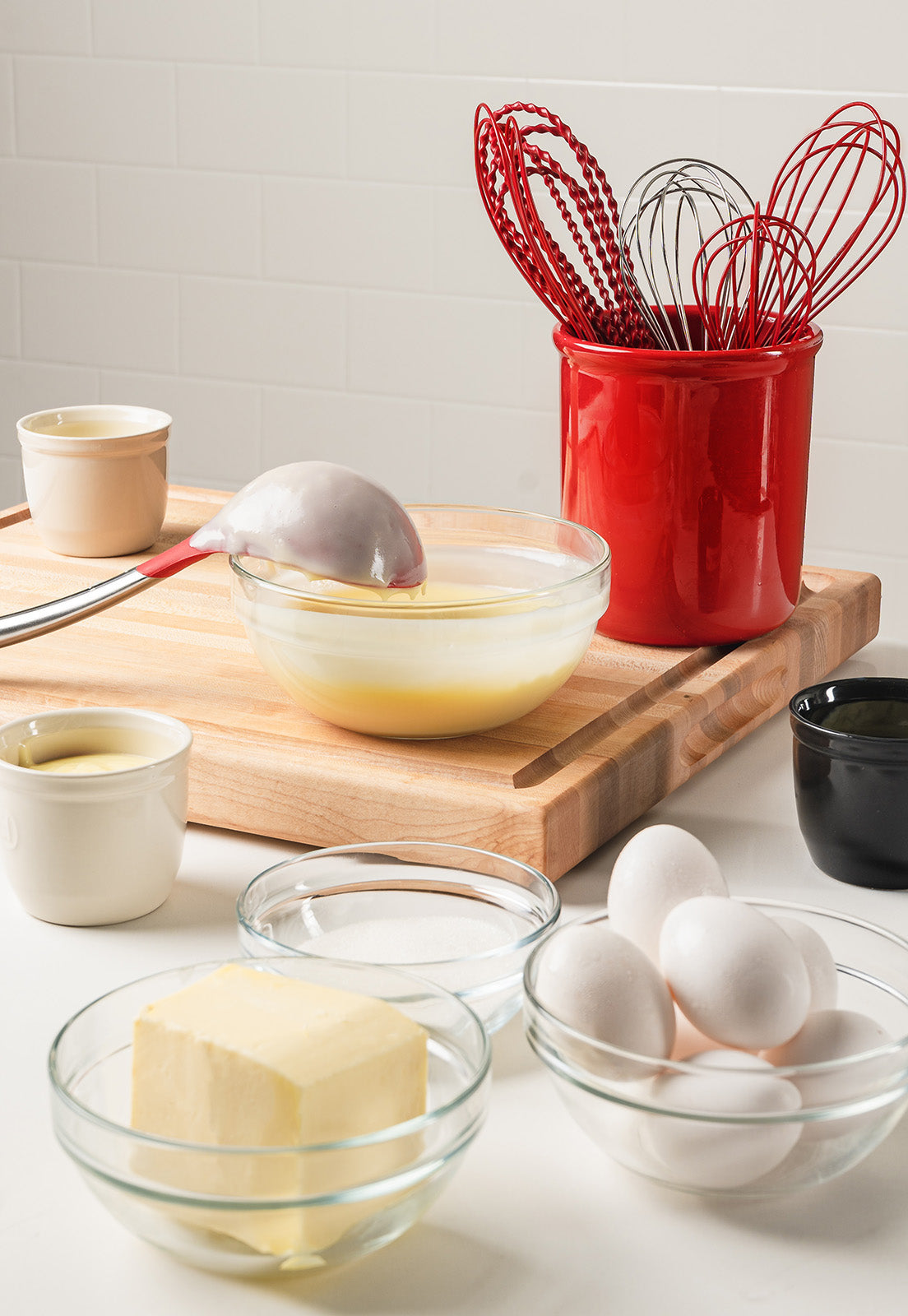 Cuisipro 10-Inch Silicone Egg Whisk, Red