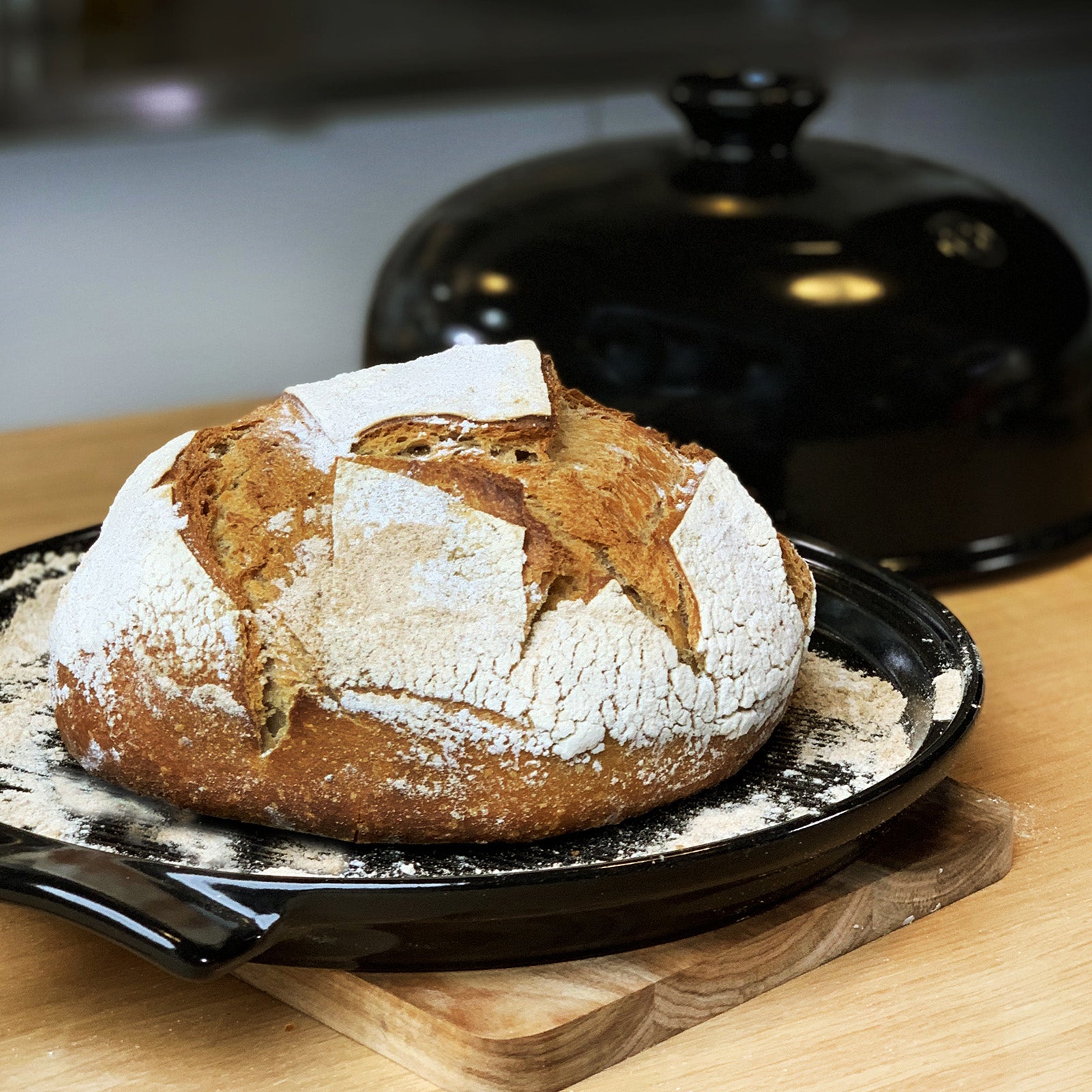 Emile Henry Flame Bread Cloche, Charcoal