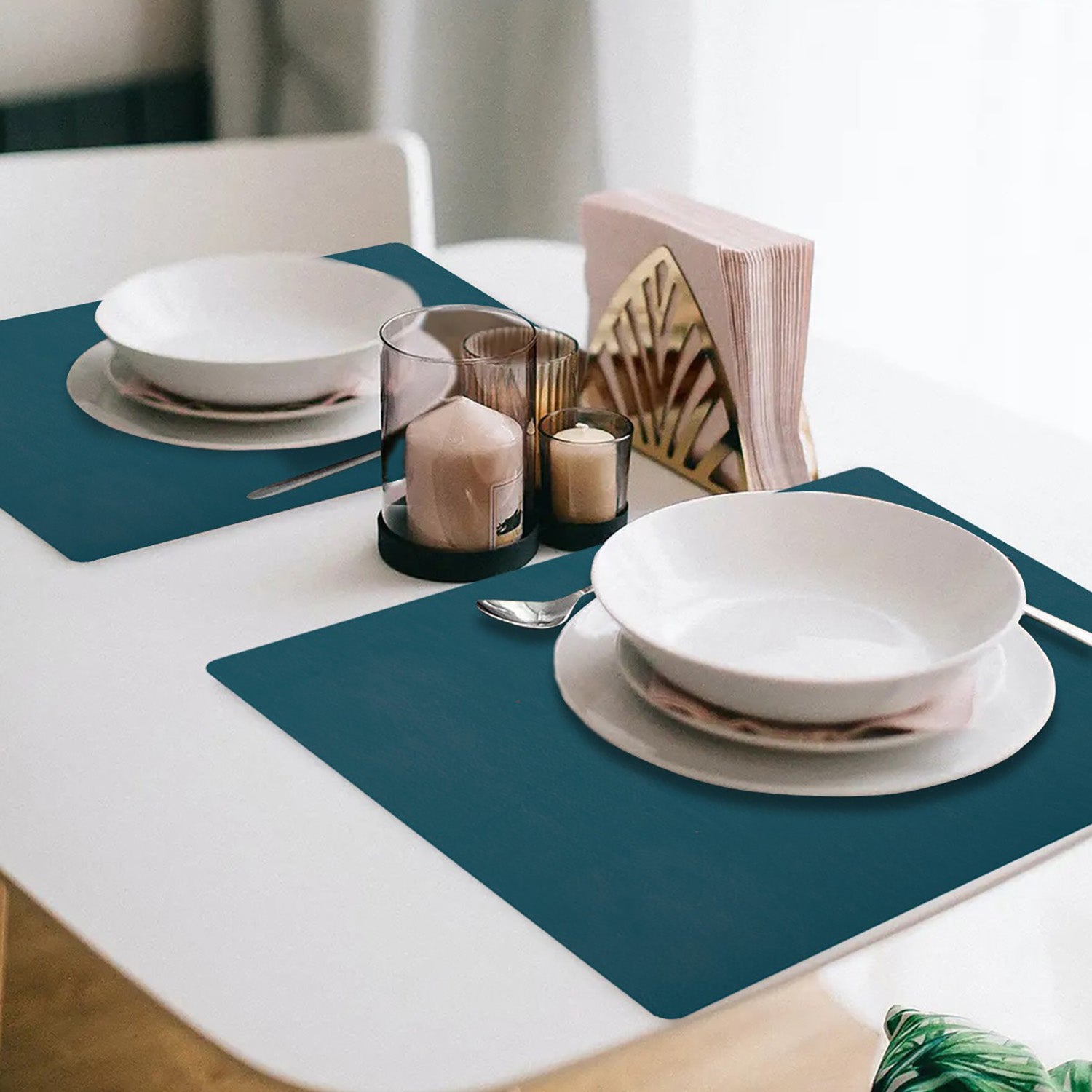 Davanti by Frieling Mattola Placemats Set of 6, Rectangular 16.5 x 12.5 Inch Indoor Outdoor Table Placemats – Pine Green