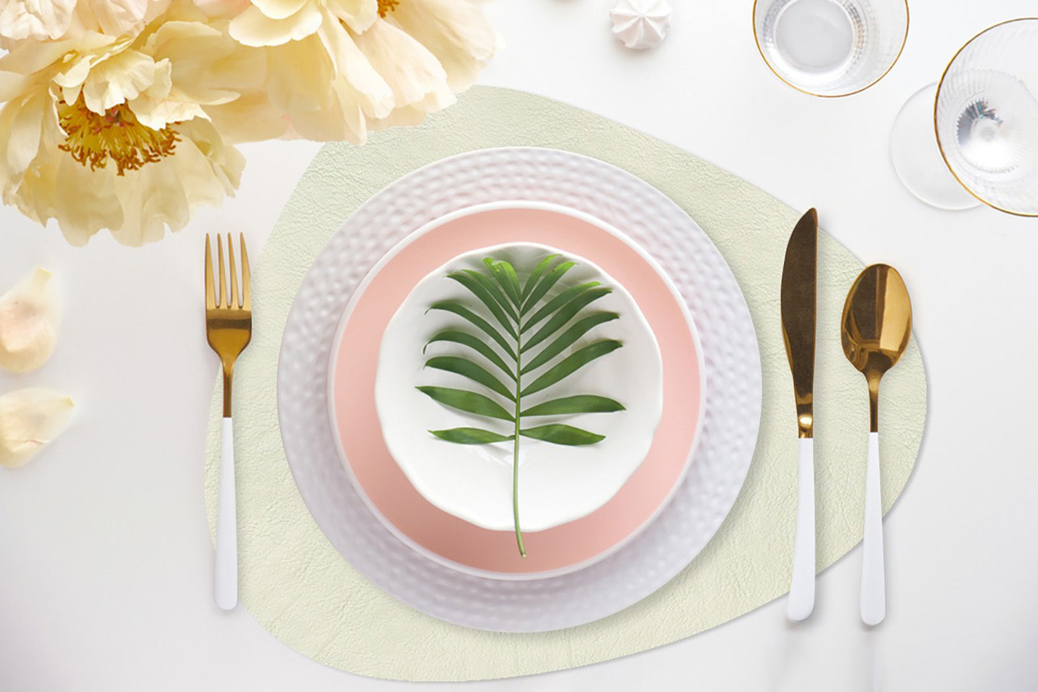Davanti by Frieling Mattola Placemats, Set of 6, Ecru