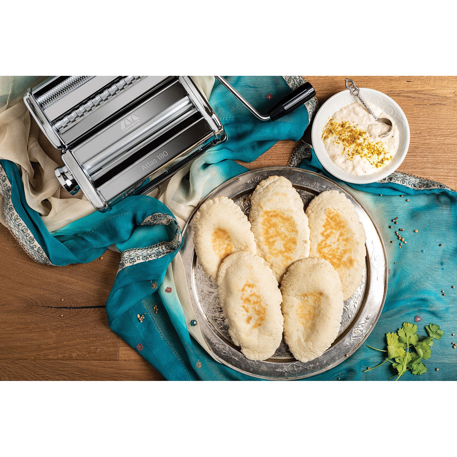 Marcato Atlas 180 Machine with Pasta Cutter, Hand Crank, and Instructions, Made in Italy, Silver