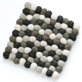 Cilio Fair Trade Virgin Sheep Wool Trivet, Handcrafted in Nepal, 8-Inch Square, Light Gray
