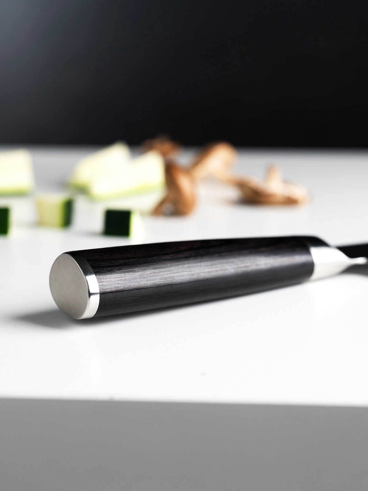 Shun Classic 10-Inch Chef's Knife