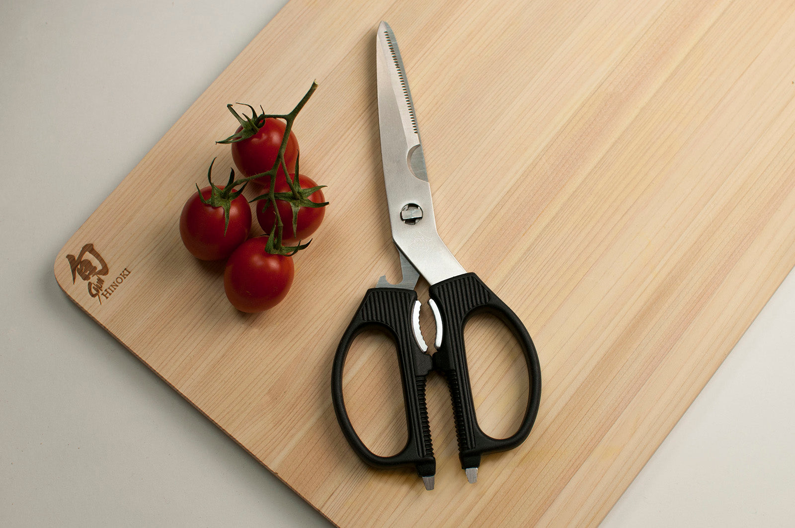 Shun Multi-Purpose Shears, Black/Silver