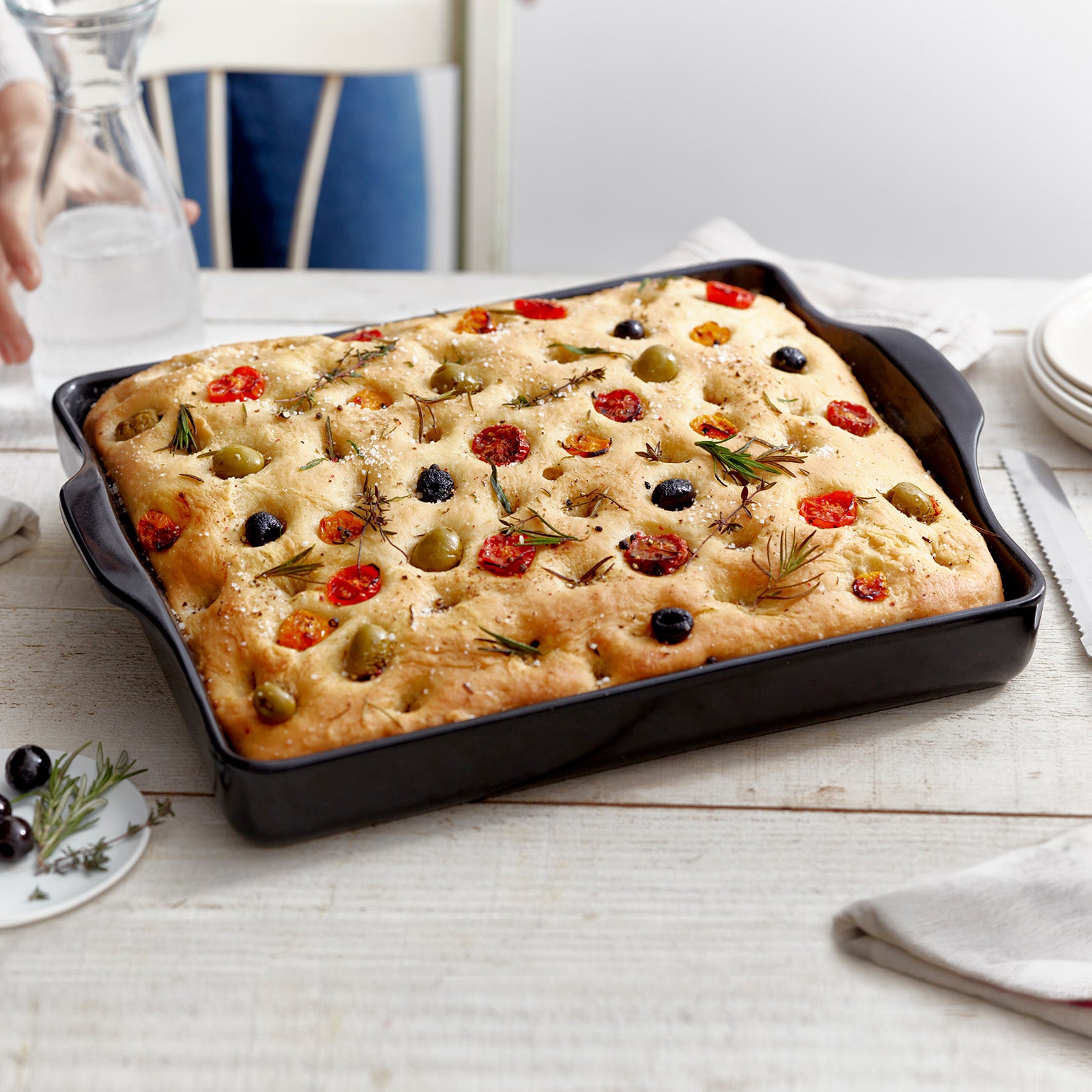 Emile Henry Foccacia Bread Pan and Detroit Style Pizza Pan, Charcoal