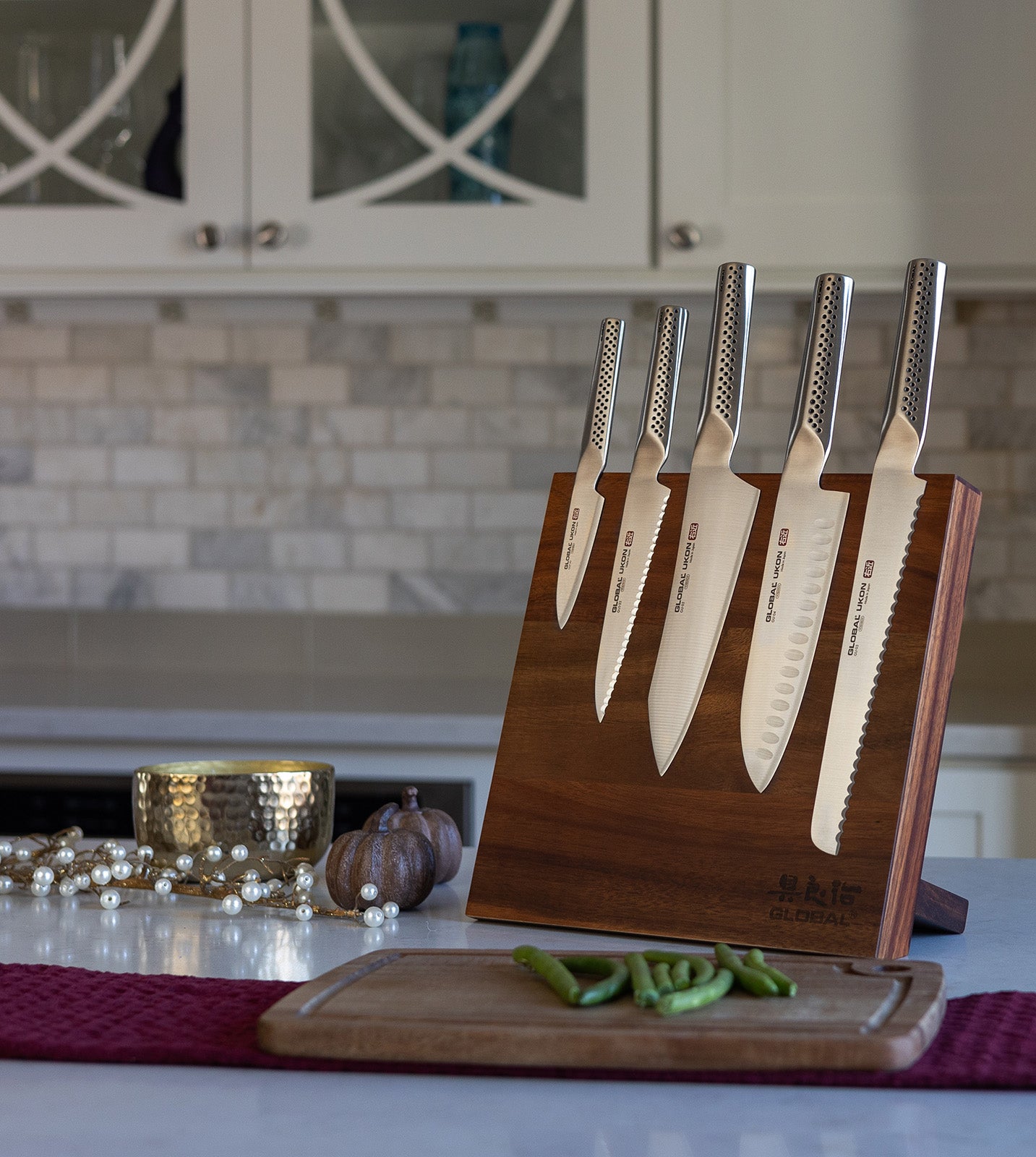 Global Bitoku Ukon Essentials 6 Piece Knife Set with Magnetic Block, Acacia