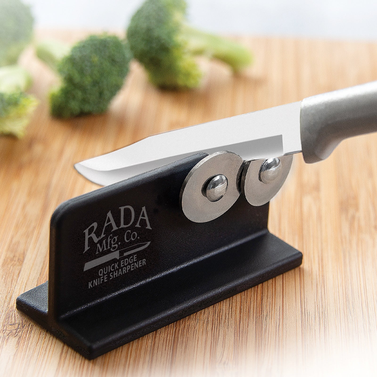 Rada Essential Oak 8 Piece Knife Block Set with Knife Sharpener & 6 Piece Serrated Steak Knife Set, Black Handles