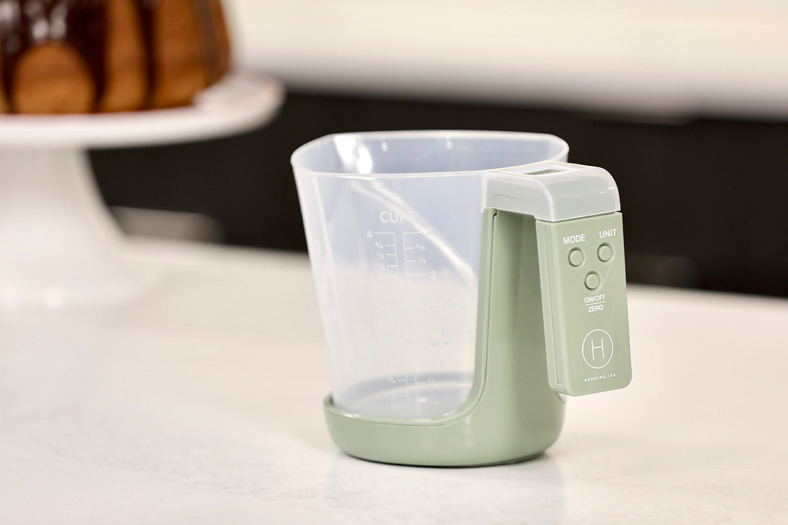 Henning Lee Digital 4 Cup Measuring Cup and Scale, Blue