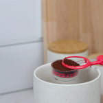 Henning Lee Set of 2 Precision Measuring Spoons, Red
