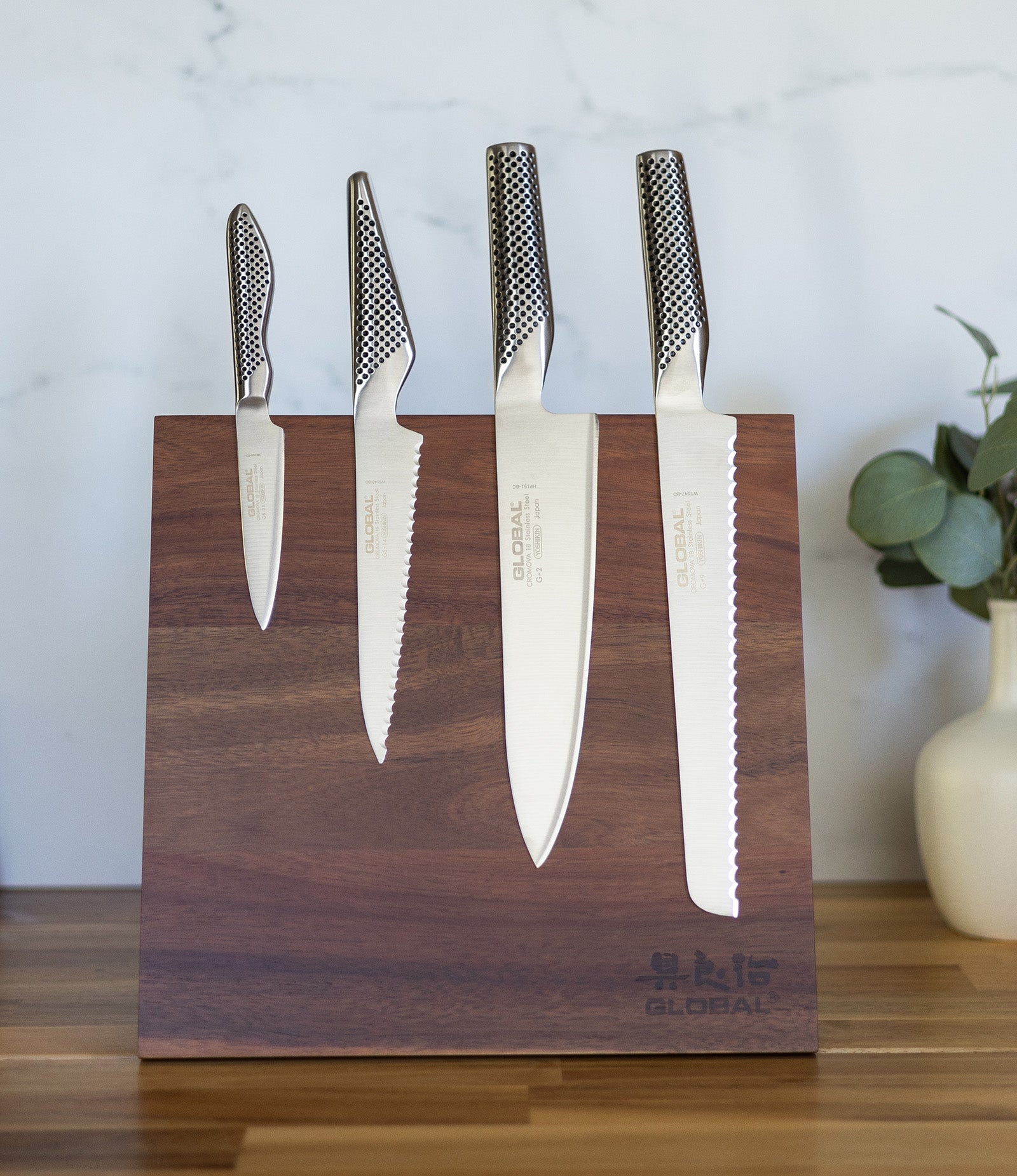 Global Magnetic Easel Knife Block, Acacia