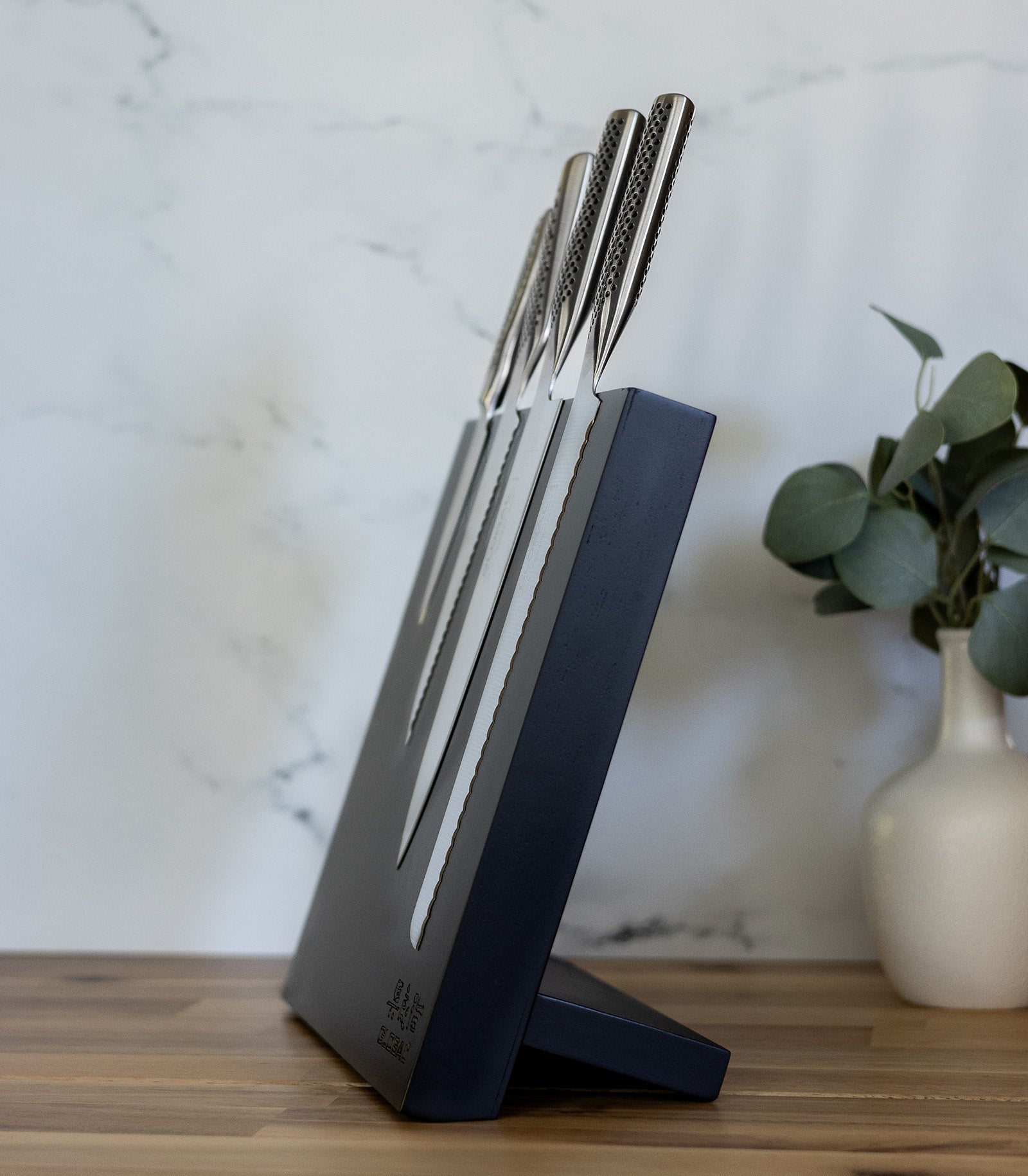 Global Magnetic Easel Knife Block, Black
