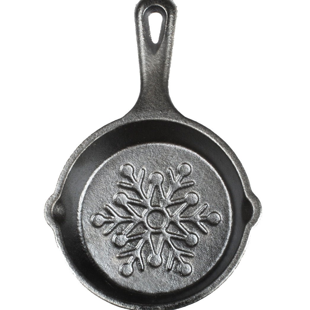 Lodge 3.5-Inch Mini Cast Iron Holiday Skillet, Snowflake Imprint
