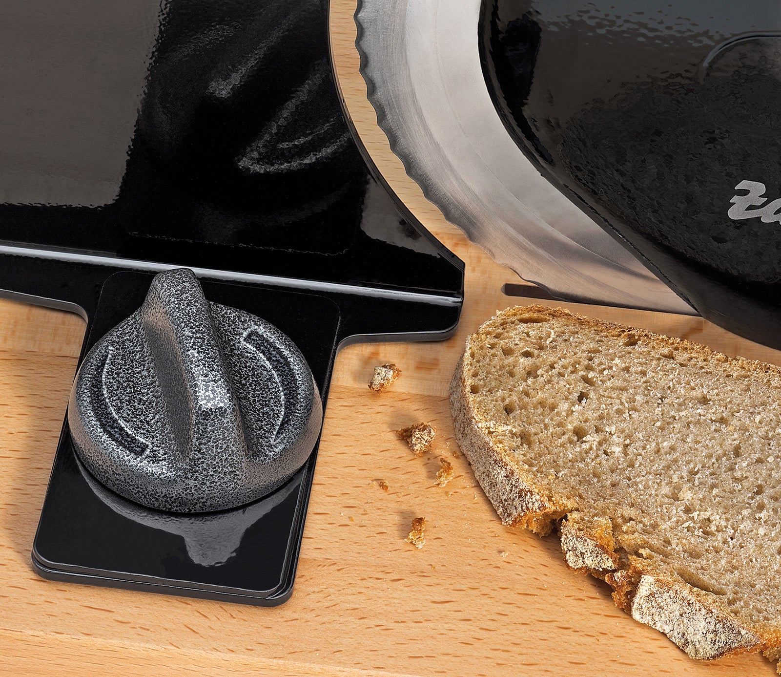Zassenhaus Manual Bread Slicer, Hand Crank Home Bread Slicer, 11.75" x 8", Cream