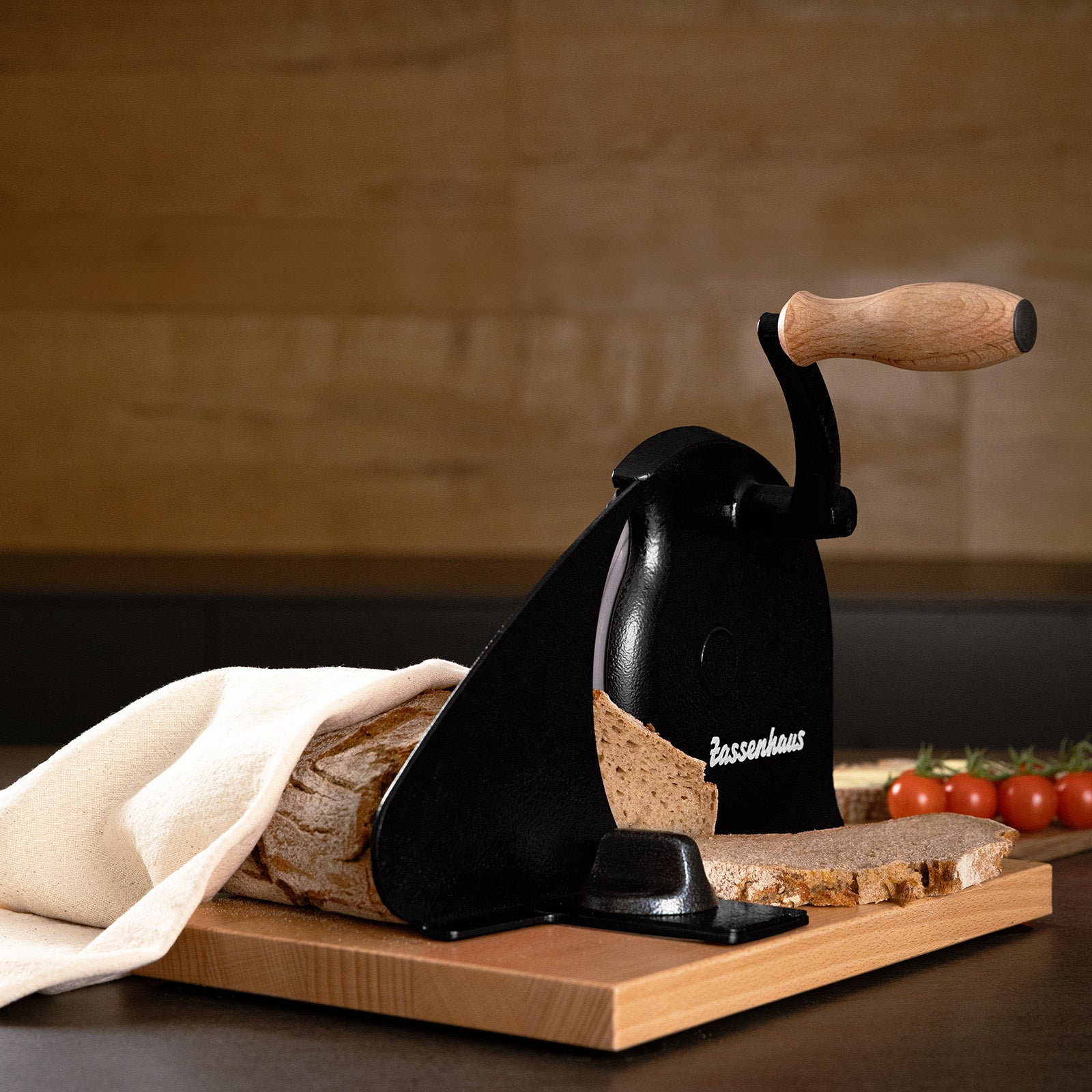 Zassenhaus Manual Bread Slicer, Hand Crank Home Bread Slicer, 11.75" x 8", Black