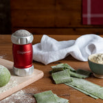Marcato Design Line Dispenser Shaker for Flour, Powdered Sugar, and More, Red