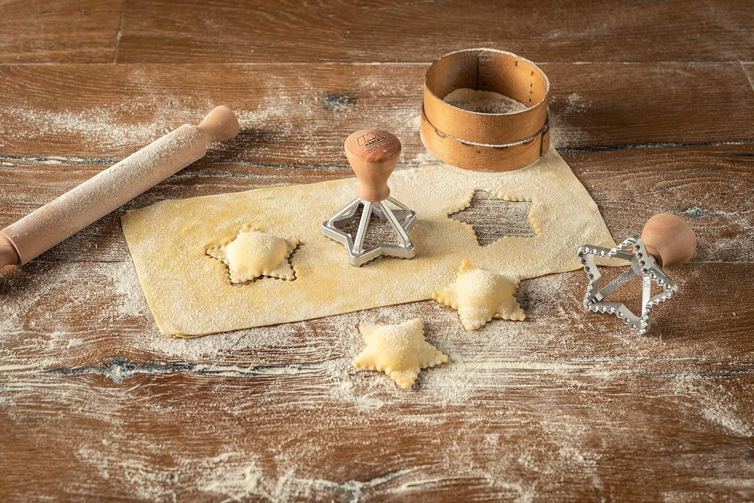 Marcato Classic Ravioli Maker Stamp, Star Shape, 2.25-Inch