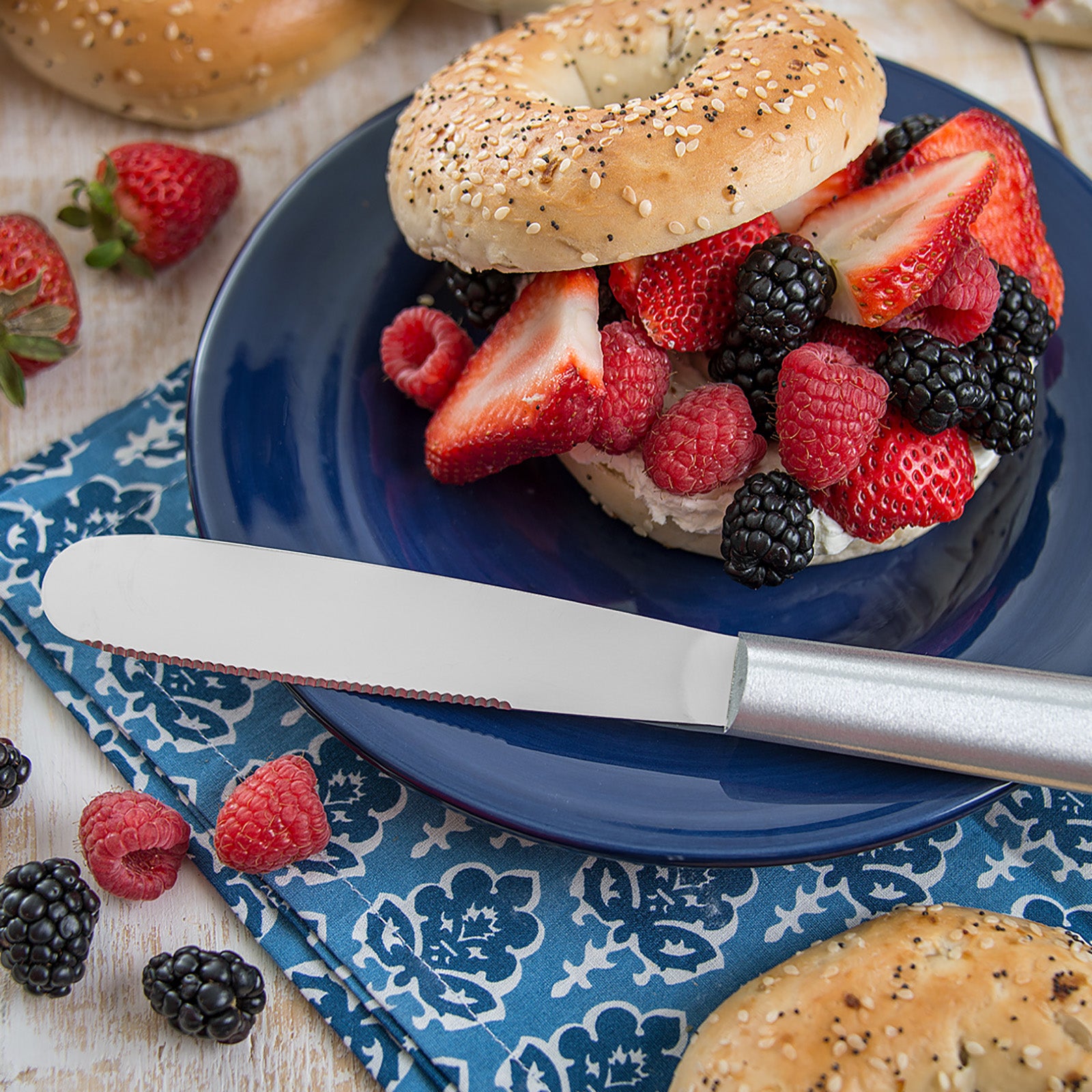 Rada Cutlery 5.375-Inch Super Spreader Stainless Hollow Ground Blade, Aluminum Handle