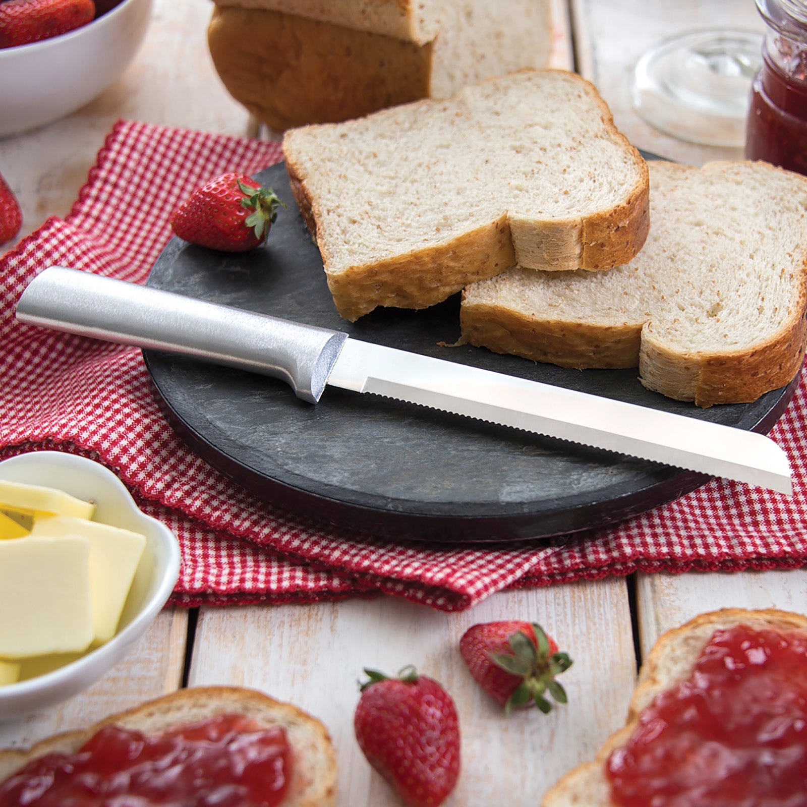 Rada Cutlery 6-Inch Bread Knife Stainless Steel Serrated Blade, Aluminum Handle