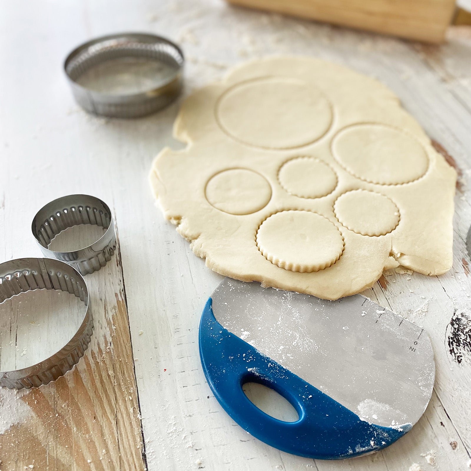 R&M International Double Sided Biscuit Cutter, Fluted & Round, Stainless