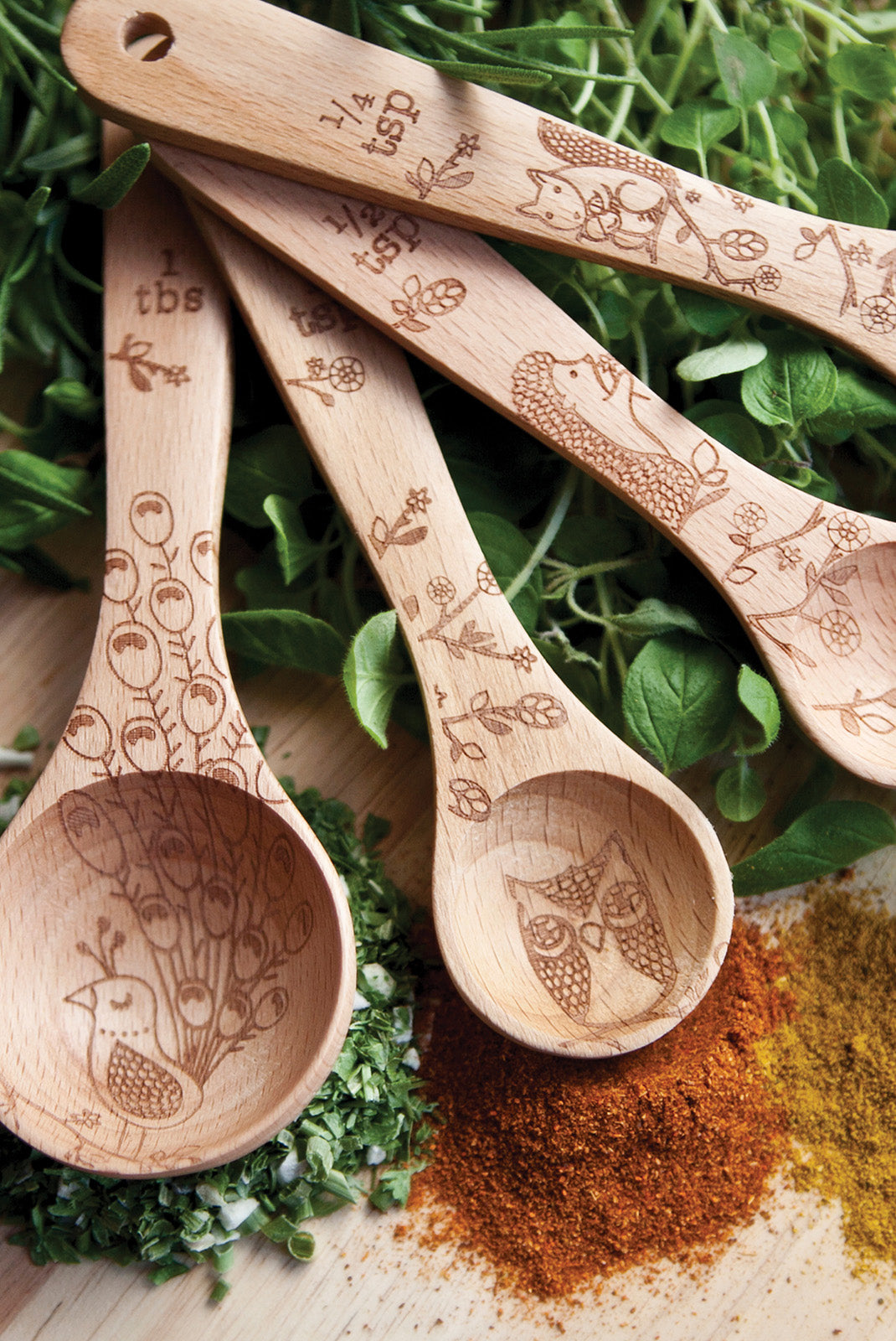 Talisman Designs Laser Etched Honey Bee Beechwood Measuring Spoons, Woodland Collection, Set of 4