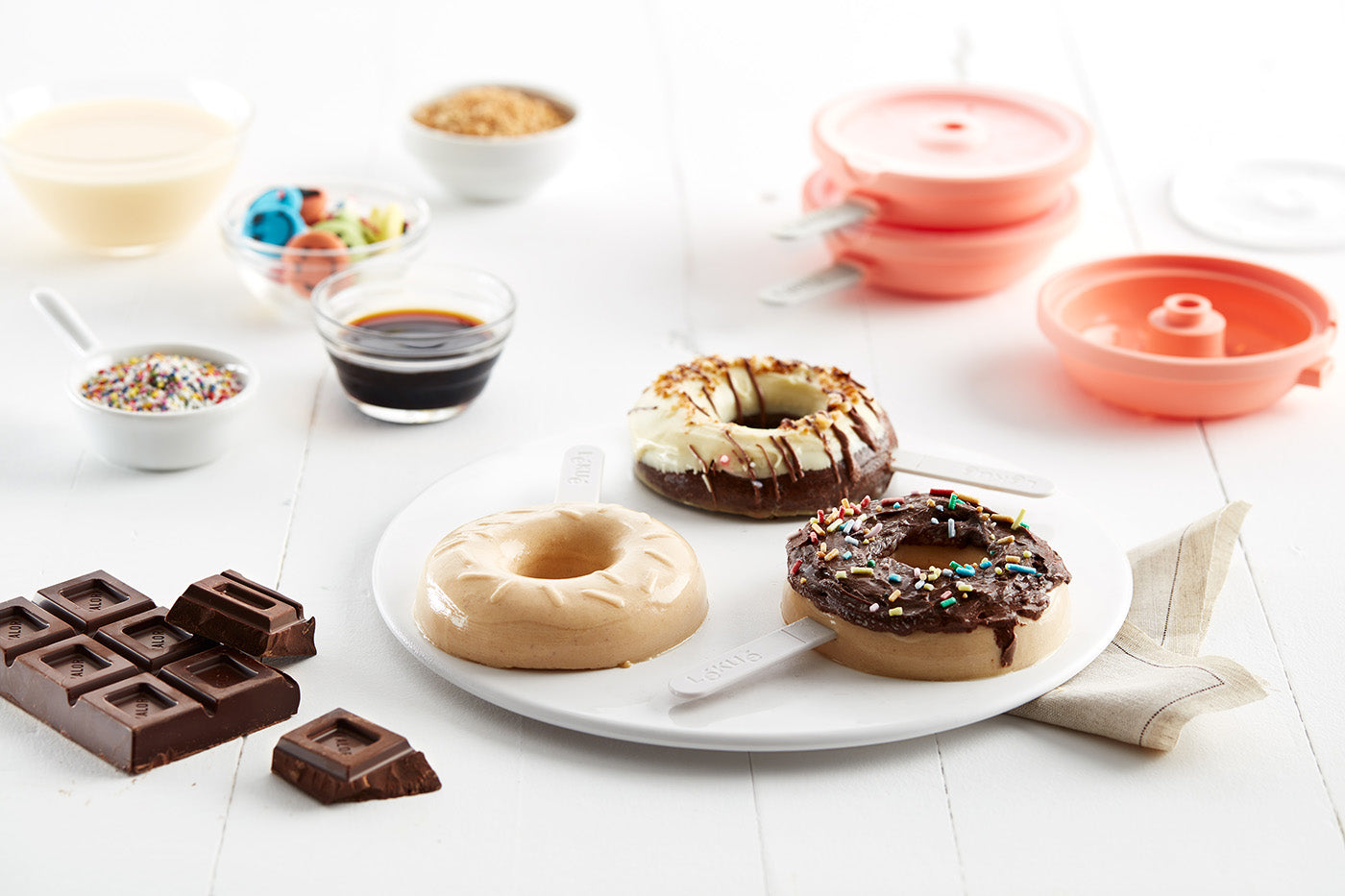Lekue Pretzel & Donut Shapes Ice Cream Pop Mold, Set of 4